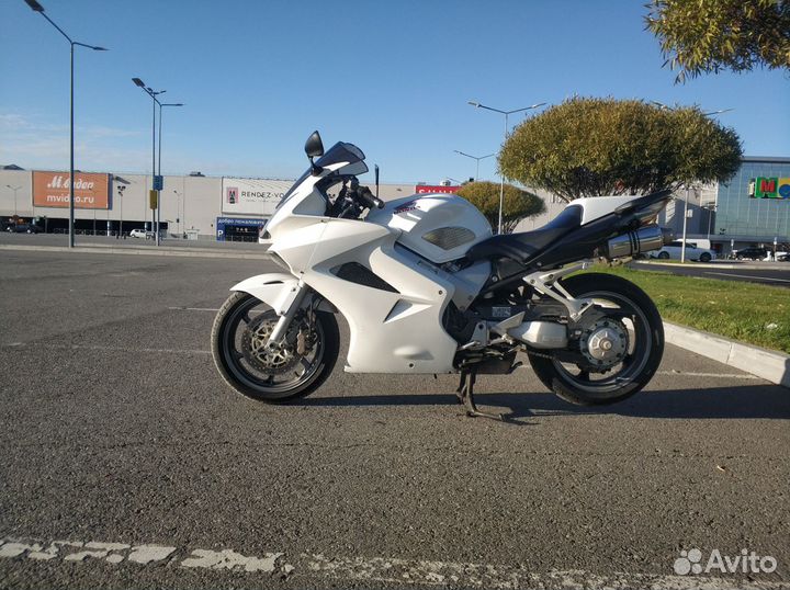Honda VFR800 ABS 2006 Рестайлинг