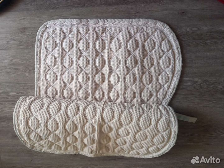 Для лошади вальтрапы