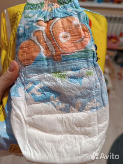 Трусики для плавания