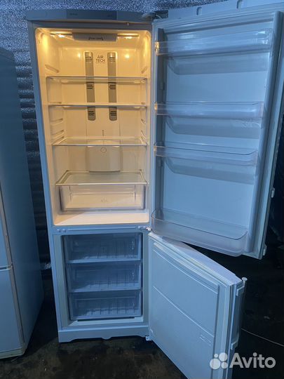 Холодильник Ariston с Гарантией