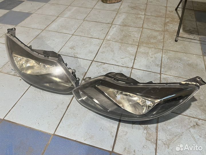 Фары на ford focus 3