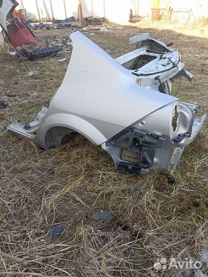 Крыло заднее левое для Рено Меган