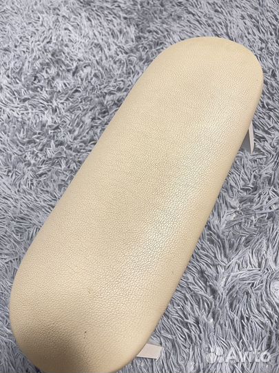 Подставка для рук клиента
