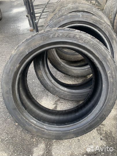 Triangle TR968 215/45 R17 76F