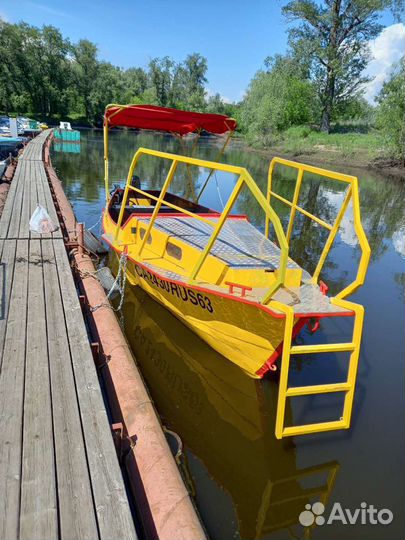 Лодка гулянка