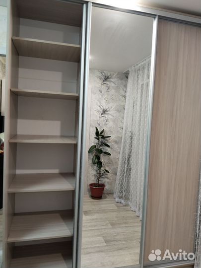 Шкаф купе трехстворчатый