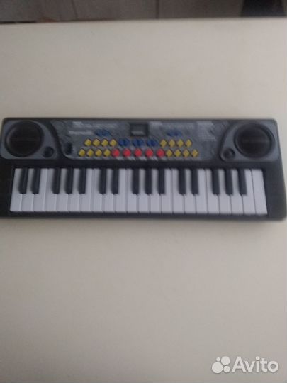Детский синтезатор