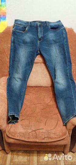 Джинсы мужские
