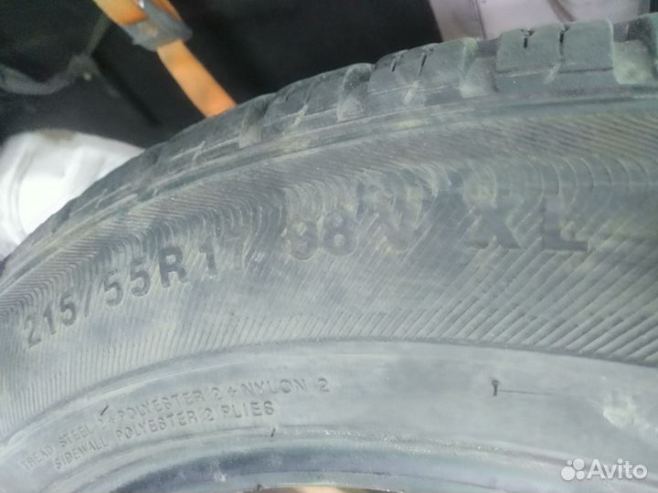 Kumho I'Zen KW27 215/55 R17 98V