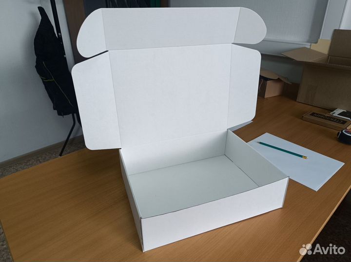 Картонные коробки