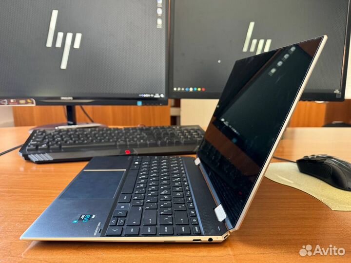 Трансформер HP Spectre x360 Conbertible