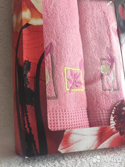 Махровые полотенца набор (на подарок)