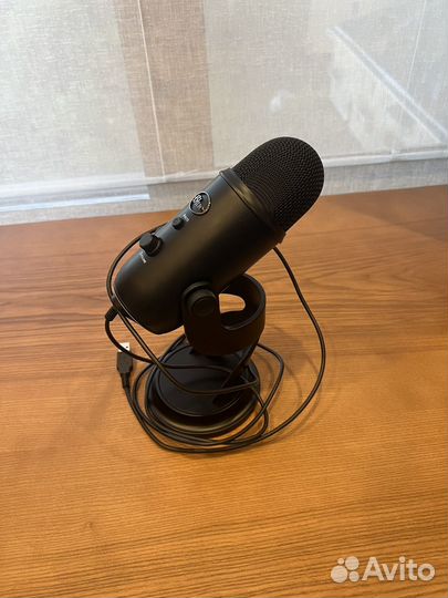 Микрофон blue yeti black