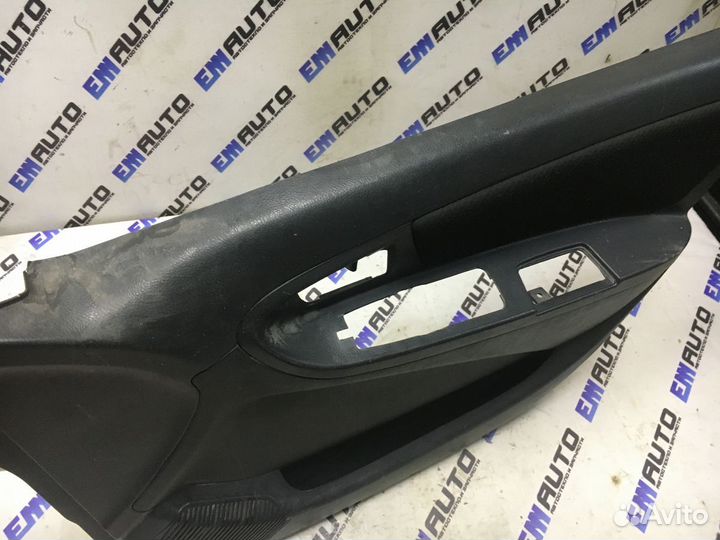 Обшивка двери передней правой Джили мк