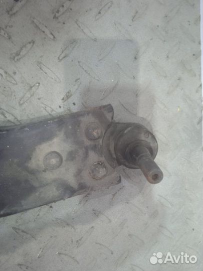 Рычаг передний передний левый Ford Focus 2