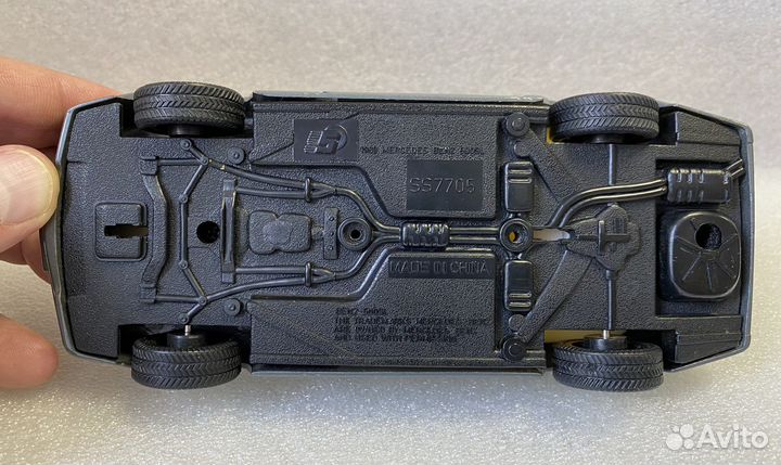 Mersedes Benz 500SL модель авто 1/24