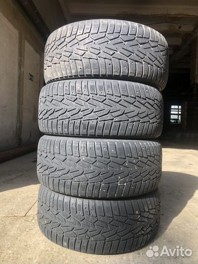 Nokian Tyres Hakkapeliitta 7 245/50 R18 100