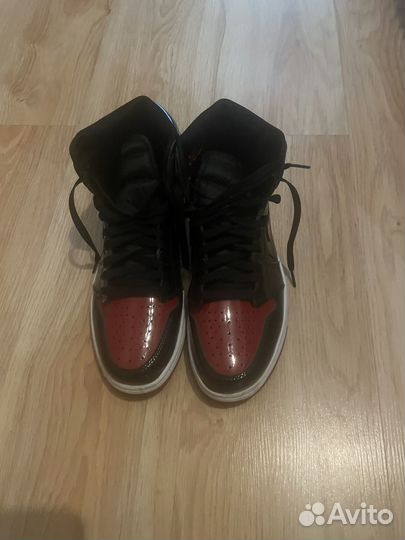 Nike Air Jordan 1 Retro High OG Patent bred