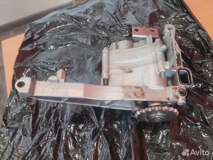 Масляный насос w164 gl164 om642