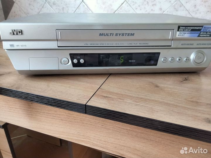 Видеомагнитофон