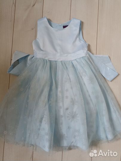 Продаются платья для девочки