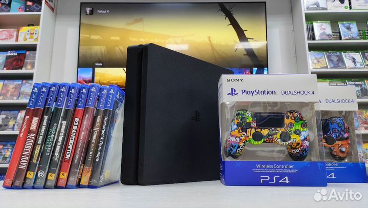 Sony PlayStation 4 Slim + 79 игр и 2 геймпада