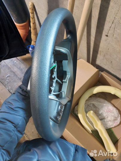 Руль Toyota Voxy Noah Esquire R80