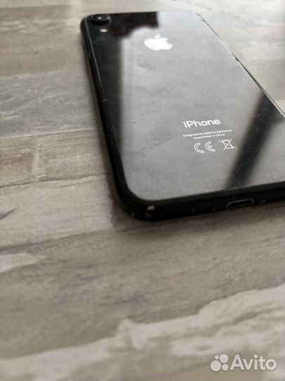 iPhone Xr, 64 ГБ