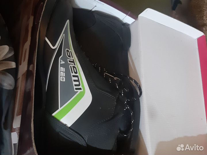 Ботинки лыжные