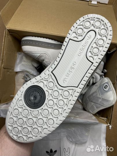 Тёплые Forum x Bad Bunny серые от Adidas