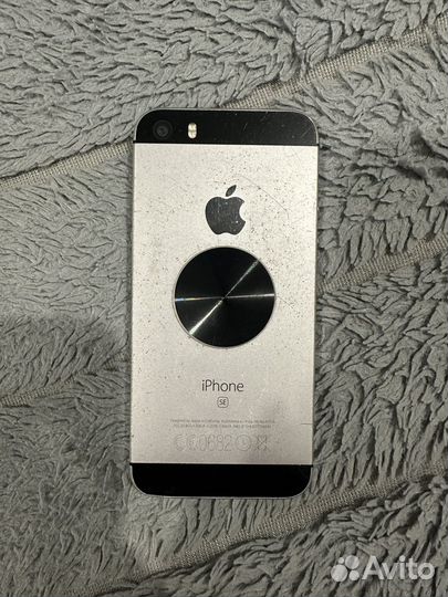 iPhone SE, 16 ГБ