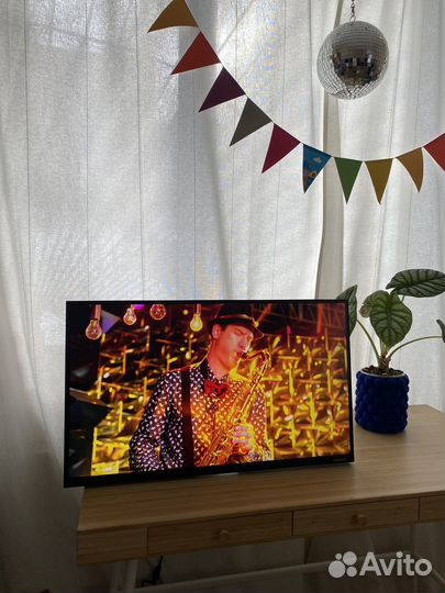 Монитор samsung the space 27