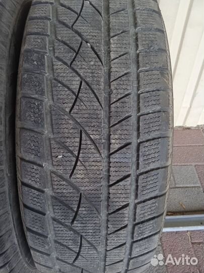 Evergreen EW66 215/65 R16 98H