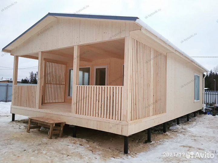 Каркасный модульный дом с террасой