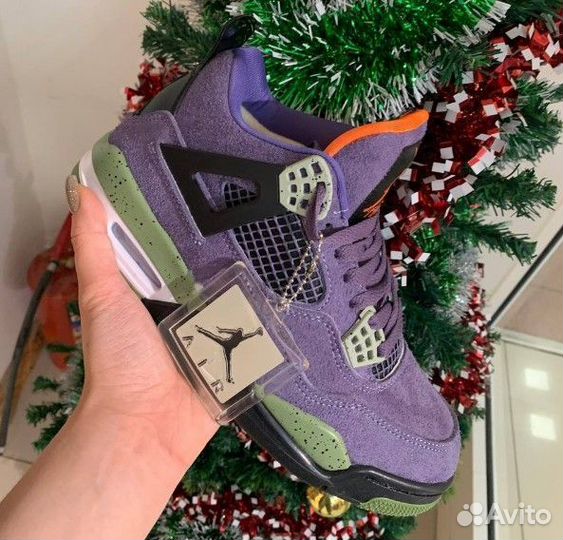 Кроссовки Nike Air Jordan 4