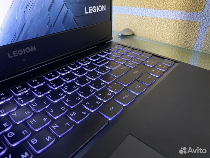 Lenovo Legion / Core i5-8300H / GTX 1050 Ti