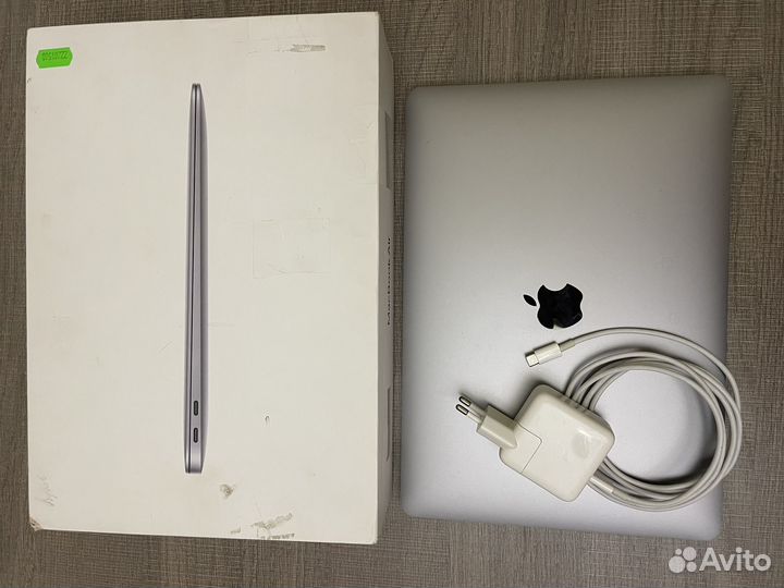 Apple MacBook air 13 2020