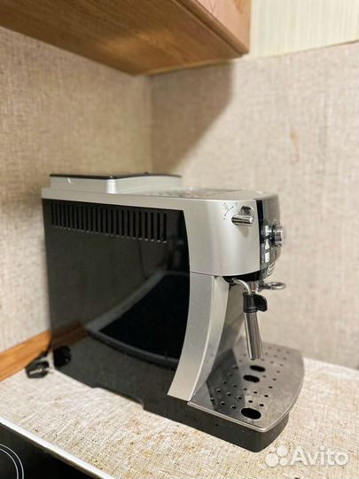 Кофемашина De Longhi