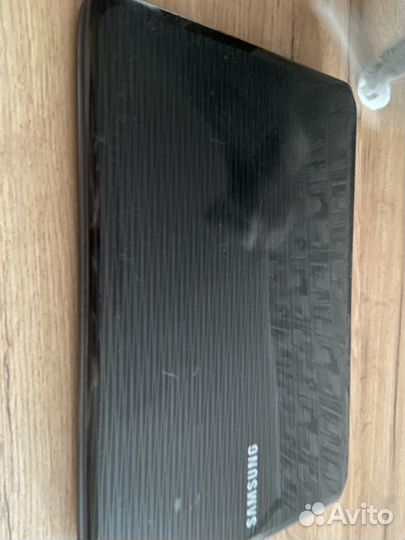 Samsung r525
