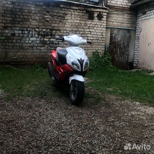 Скутер 150сс с документами