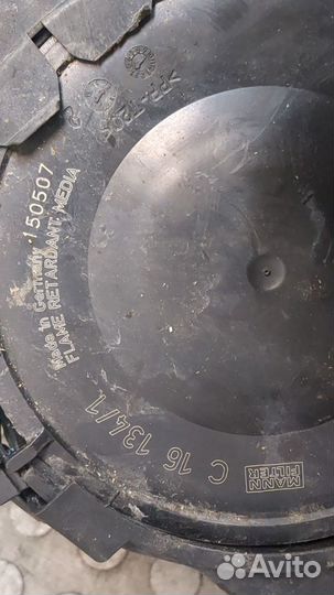 Корпус воздушного фильтра Ford Kuga, 2009