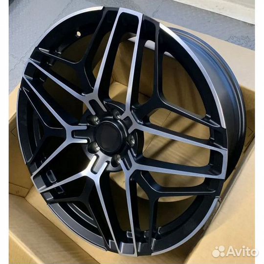 Кованые Диски R22 на Porsche