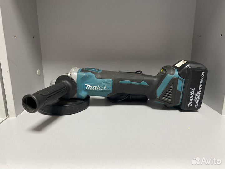 Аккумуляторная ушм Makita DGA515