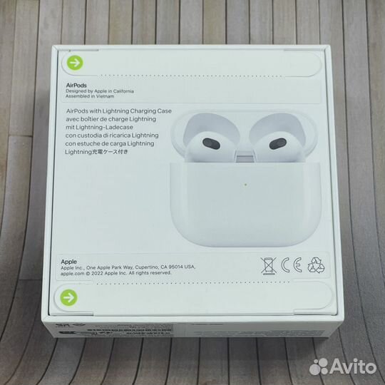 Наушники Apple AirPods 3 Magsafe Charging Case