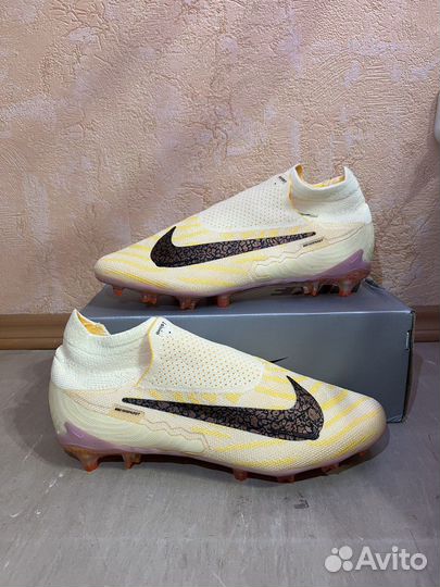 Бутсы nike phantom gx