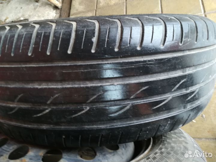 Yokohama C.Drive 2 AC02 215/60 R16 99V