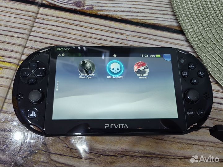 Ps vita 2000 Slim