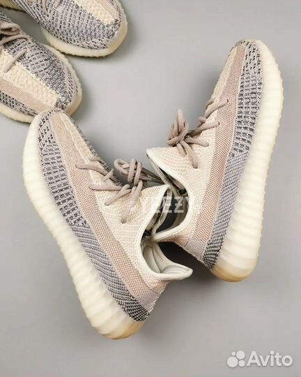 Кроссовки Adidas Yeezy Boost 350 V2 Ash Pearl