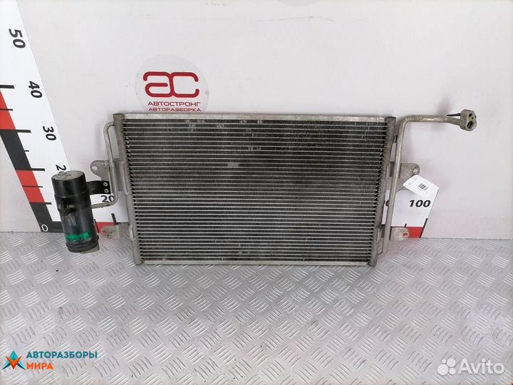 Радиатор кондиционера Volkswagen Golf 3 1999