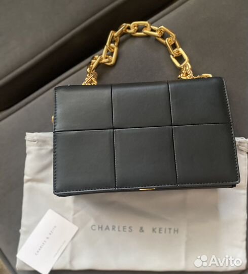 Сумка шикарнейшая Charles & Keith.Оригинал